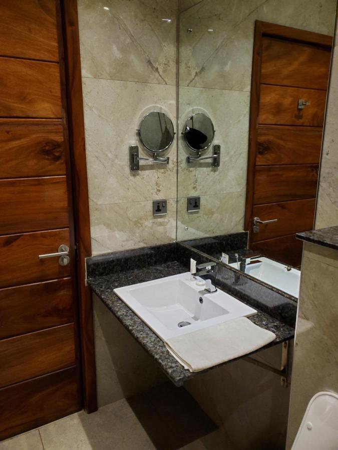 Millennium Terrace Hotel Καμπάλα Εξωτερικό φωτογραφία