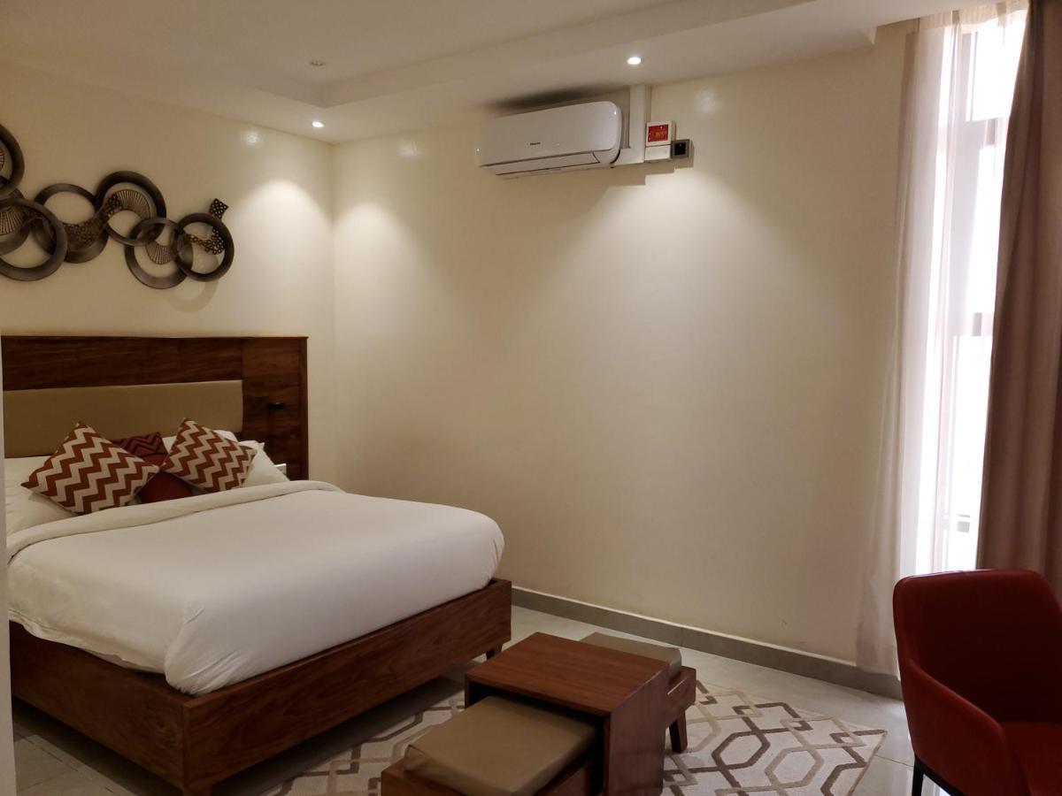 Millennium Terrace Hotel Καμπάλα Εξωτερικό φωτογραφία