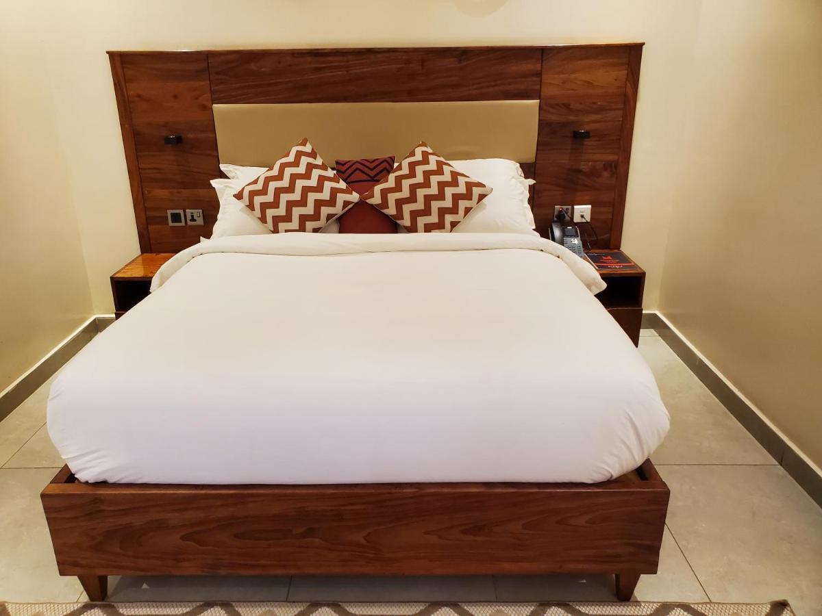Millennium Terrace Hotel Καμπάλα Εξωτερικό φωτογραφία