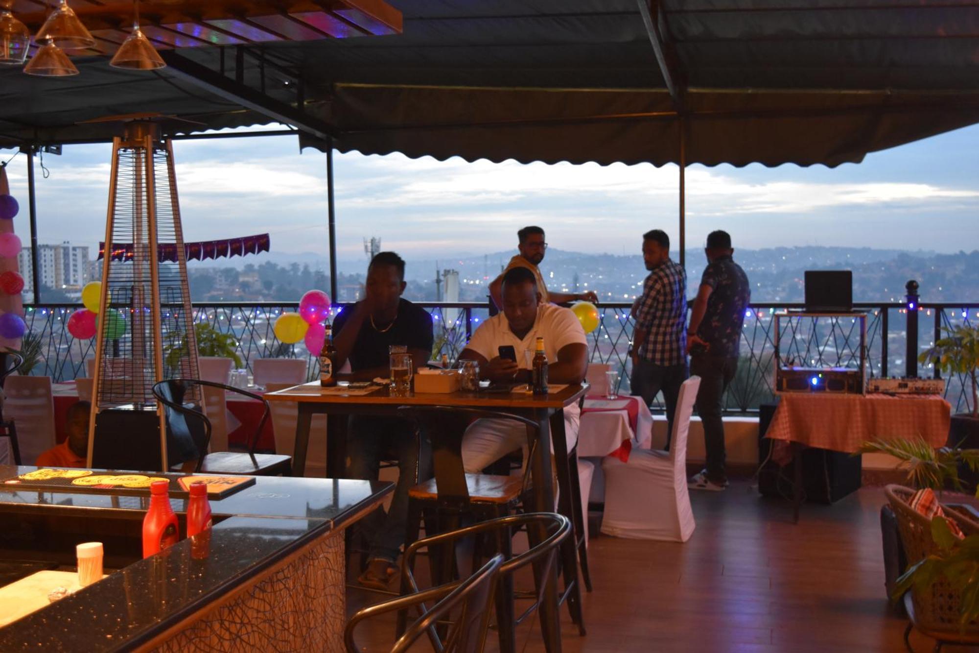 Millennium Terrace Hotel Καμπάλα Εξωτερικό φωτογραφία